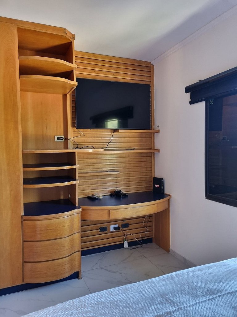 Lindo loft decorado no centro c/ garagem