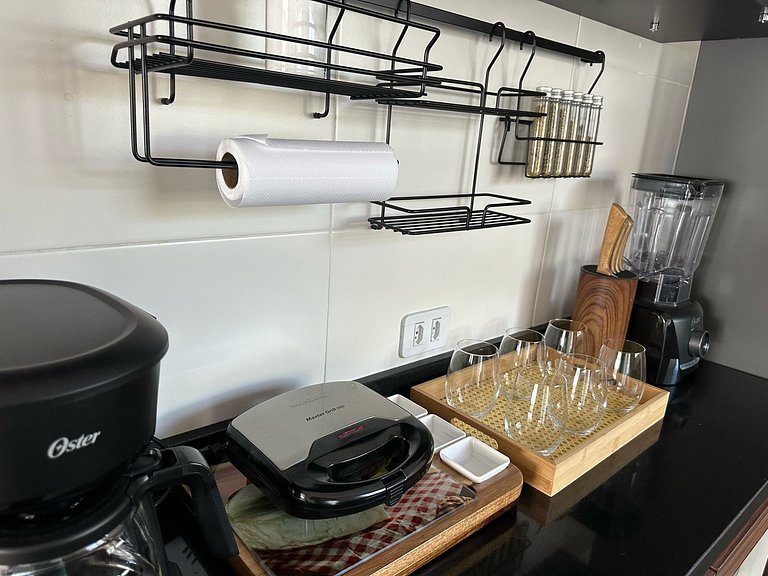 Lindo apto de 2 quartos e 1 banheiro c/ garagem