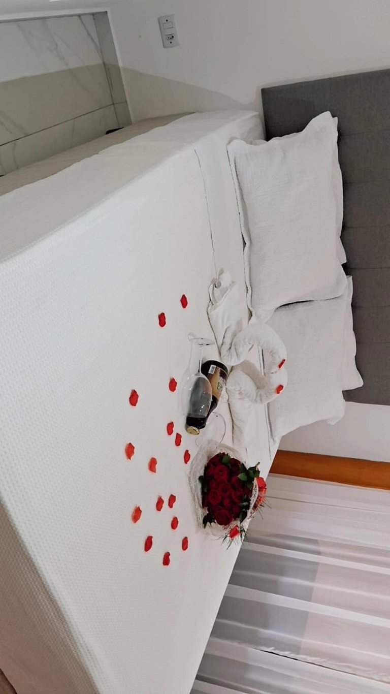 Lindo loft decorado no centro c/ garagem