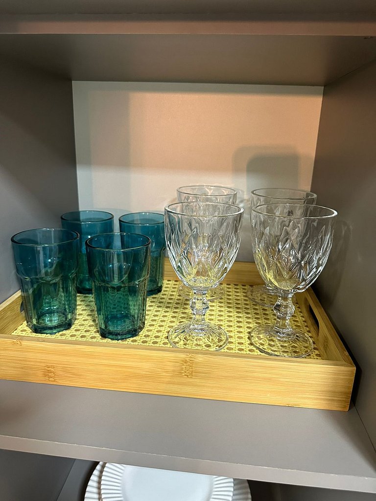 Apart 1 bedroom, 1 bathroom center without garage