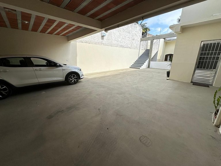 Casa próximo a Rodovia Raposo Tavares c/ garagem