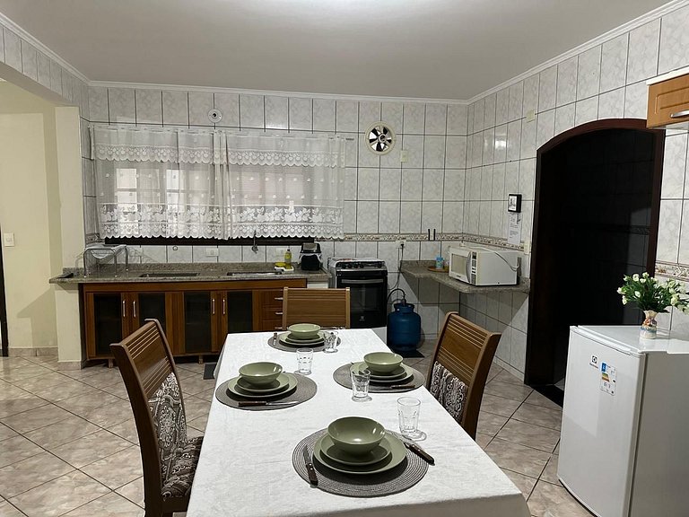 Casa próximo a Rodovia Raposo Tavares c/ garagem