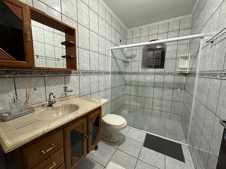 Sta Amélia 1 quarto familia 1 banheiro c/ garagem