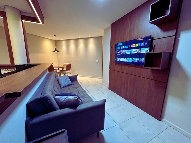 2 bedroom, 2 bathroom apartment in downtown BH