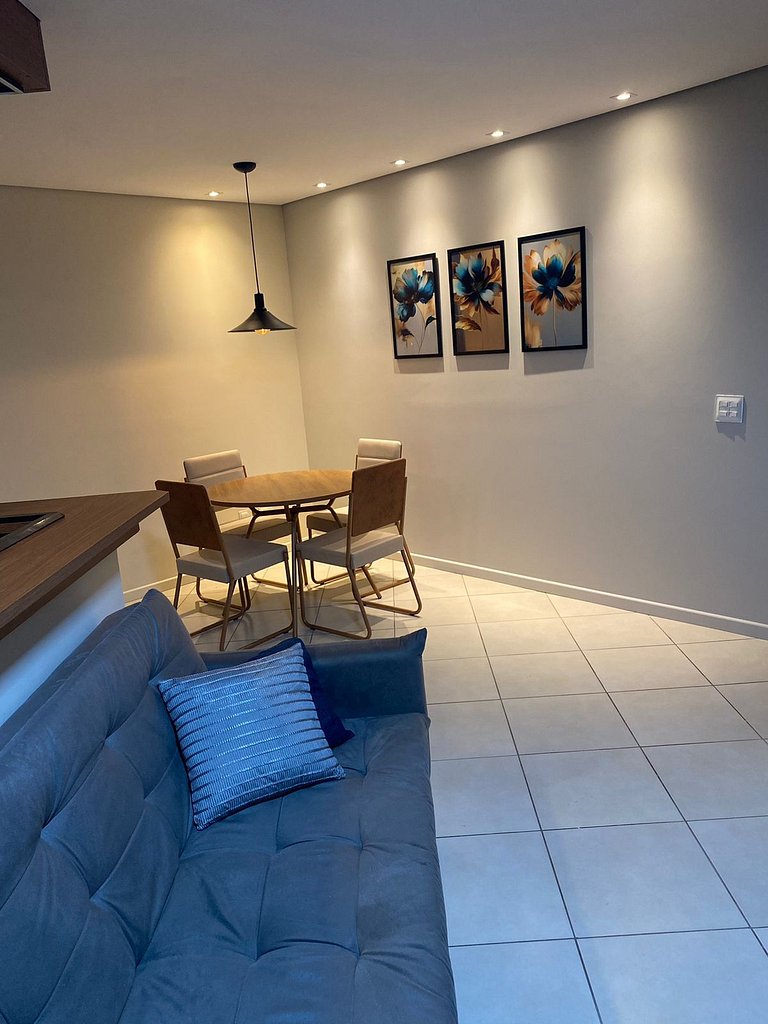 2 bedroom, 2 bathroom apartment in downtown BH