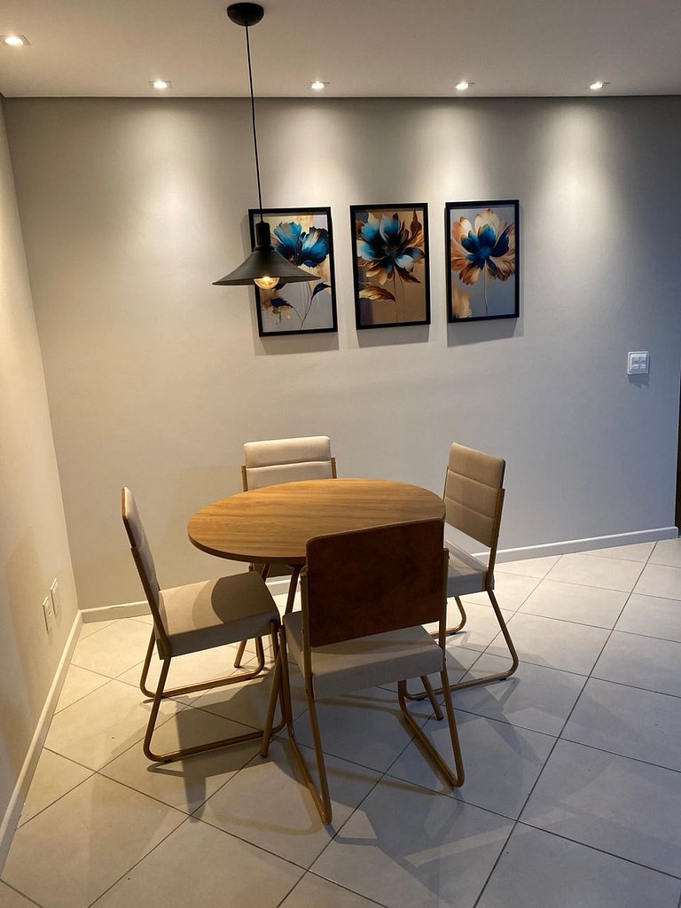 2 bedroom, 2 bathroom apartment in downtown BH