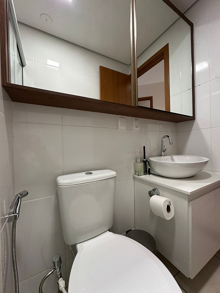 2 bedroom, 2 bathroom apartment in downtown BH