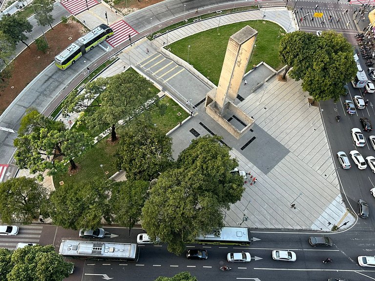 Apto 2 quartos e 2 banheiros no centro de BH