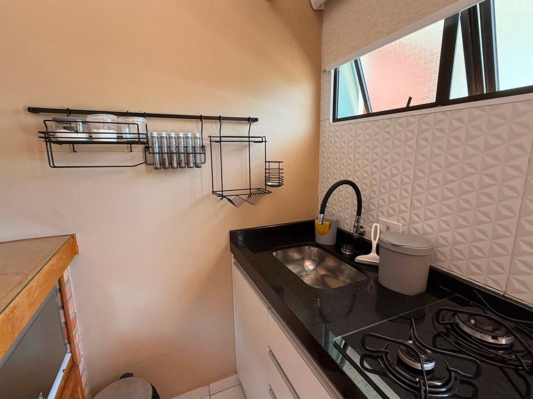 Lindo loft decorado no centro c/ garagem